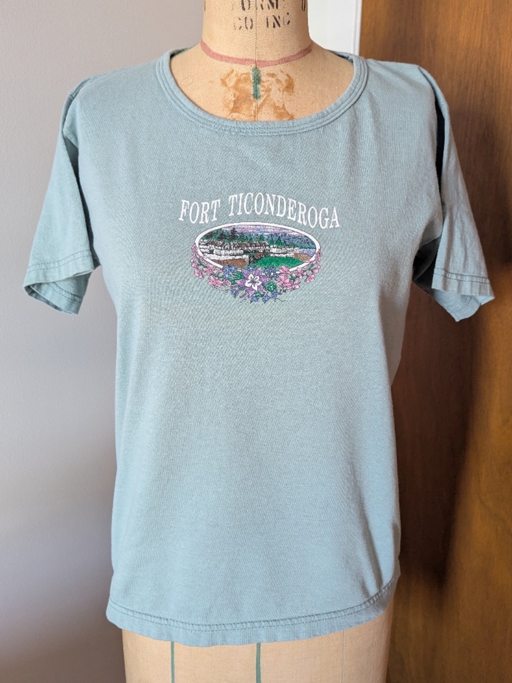 Vintage 90's Sage Graphic Tee